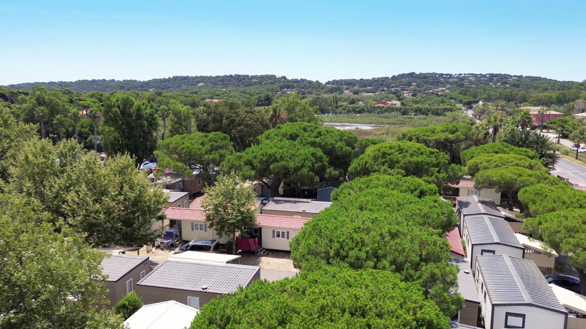 Hotel Camping La Bergerie Plage Hyères Exterior foto