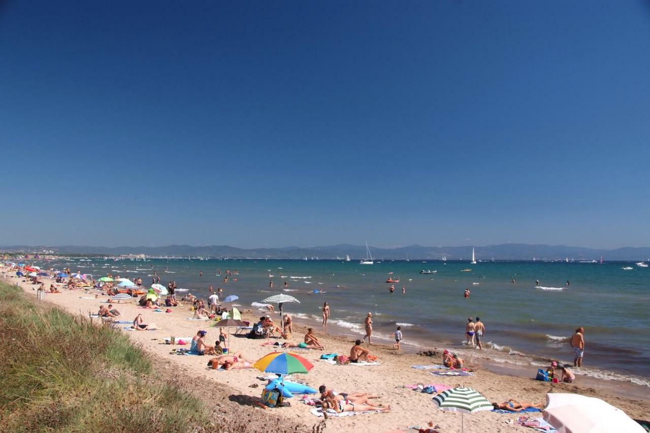 Hotel Camping La Bergerie Plage Hyères Exterior foto